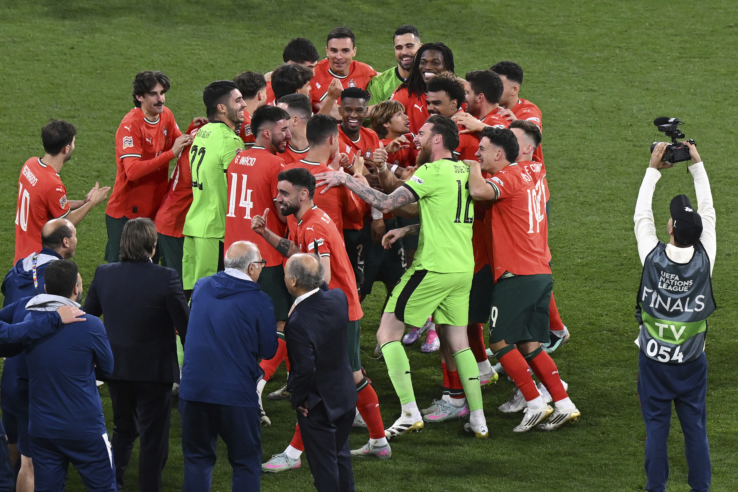 欧洲足球联赛战报：欧国联新赛季颠覆传统的简单介绍