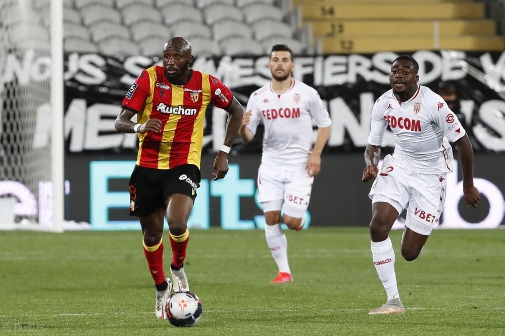 法甲中场新星 法甲中场新星